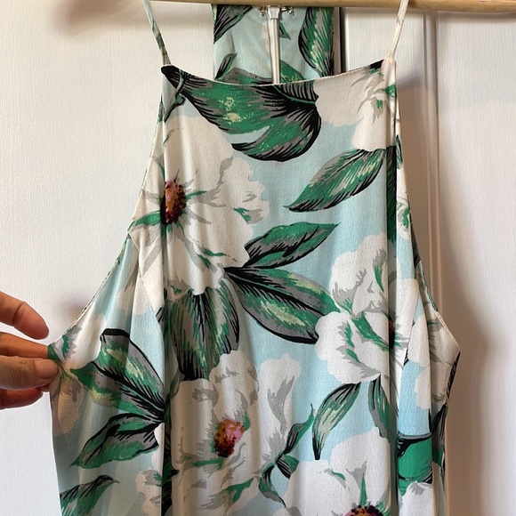 Mink Pink MIDI Dress Size Medium - Picture 3 of 5